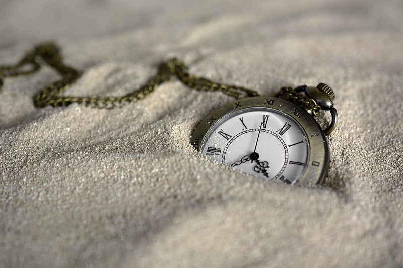 Clock in the sky